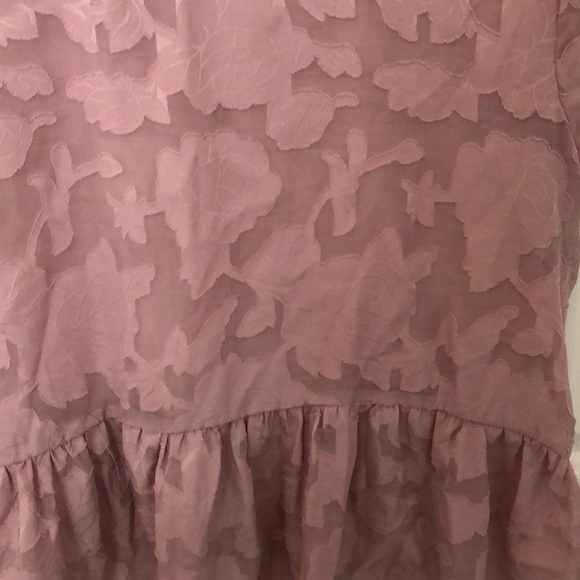 Pink blouse - Picture 3 of 3